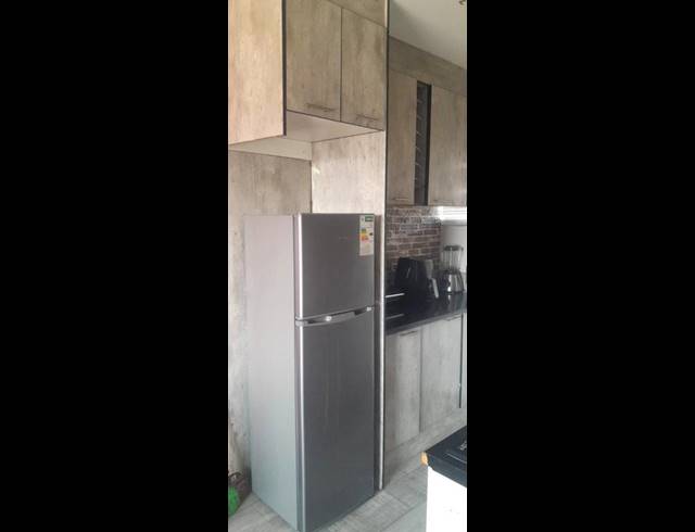 2 BEDROOM APARTMENT FOR SALE IN FLEURHOF